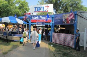 MN-DFL-BOoth